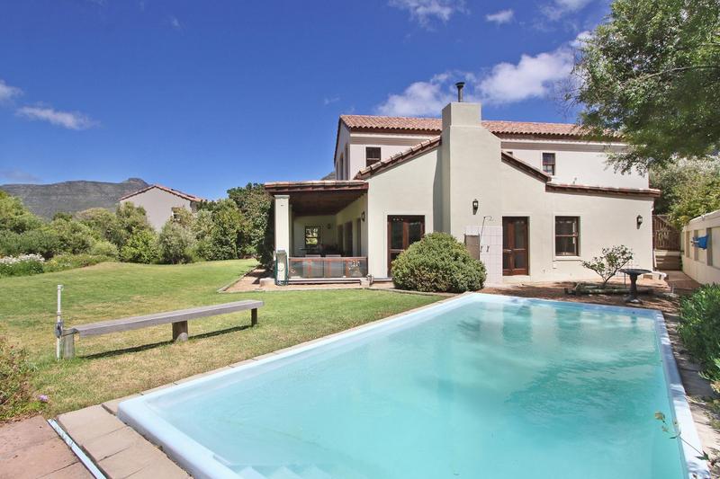 4 Bedroom Property for Sale in Hout Bay Western Cape